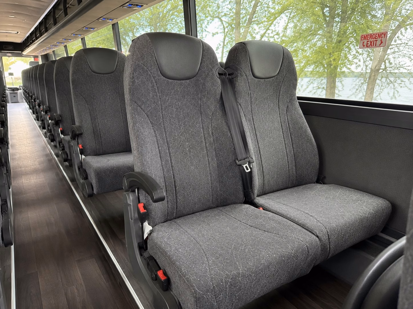shuttle your wedding guests between lake charles ceremony and reception venues without the headache